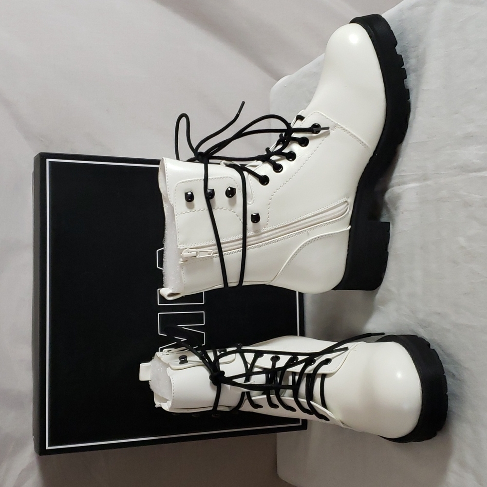 NEW MIA Indigo Boot